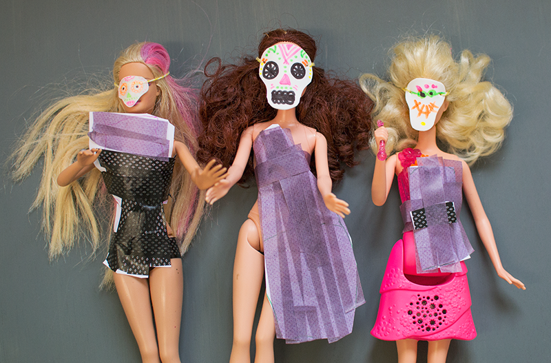 dolls-in-masks-and-paper-dresses